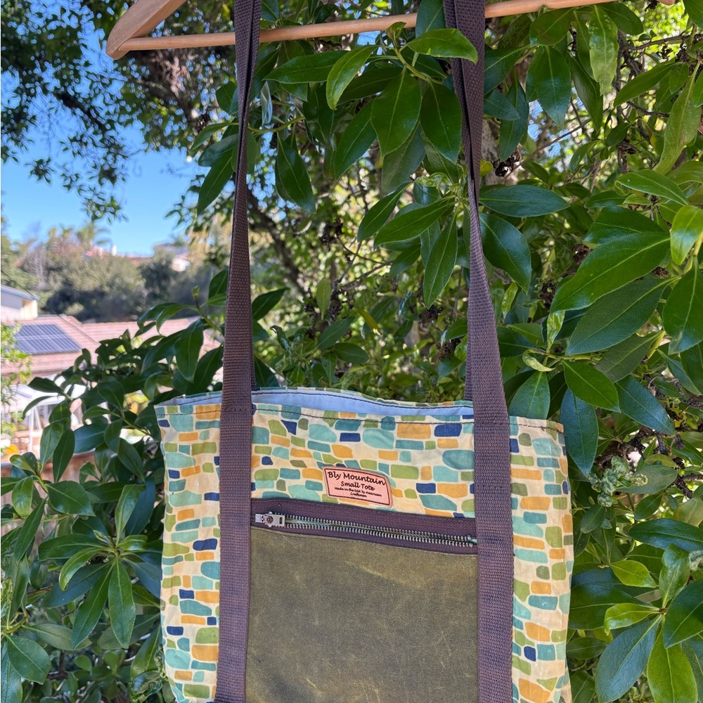 RARE Bly Mountain Waxed Canvas Shoulder Bag